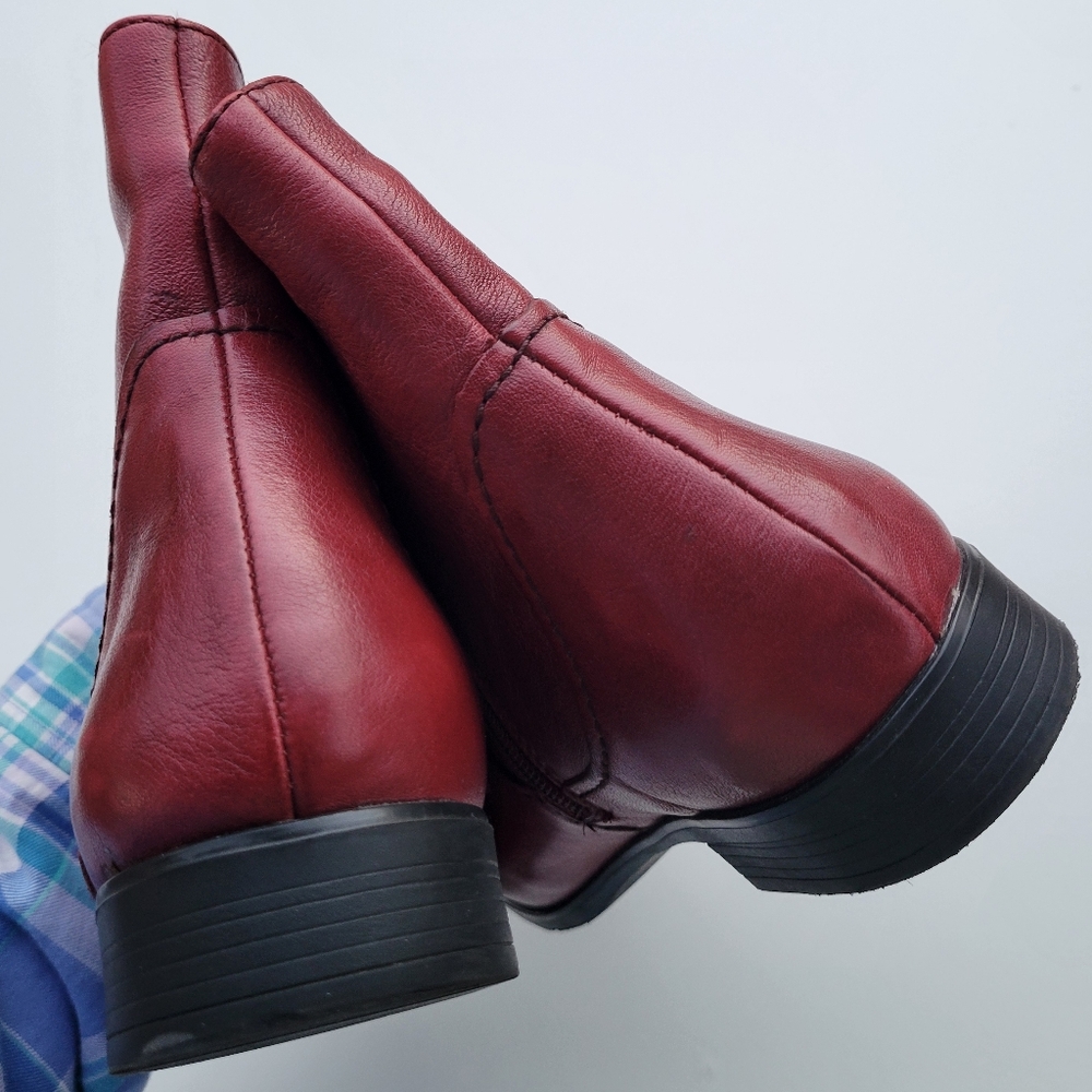 Earthies Burgundy Leather Side-Zip Ankle Boots - Picture 2 of 7